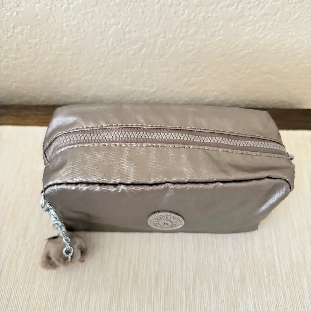 Kipling Cosmetic Bag/Pouch - Picture 2 of 4